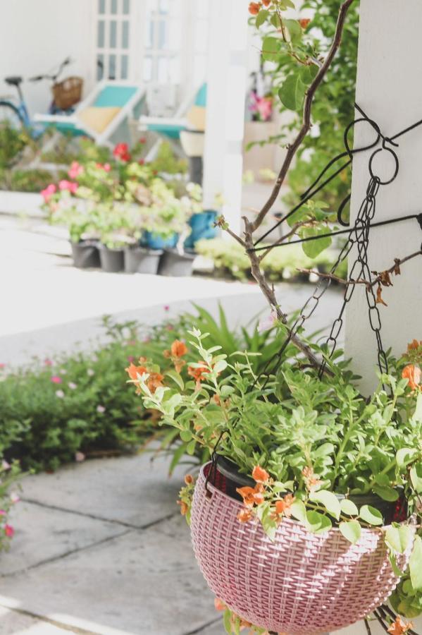 Fiyala Homestay Addu City Exteriör bild