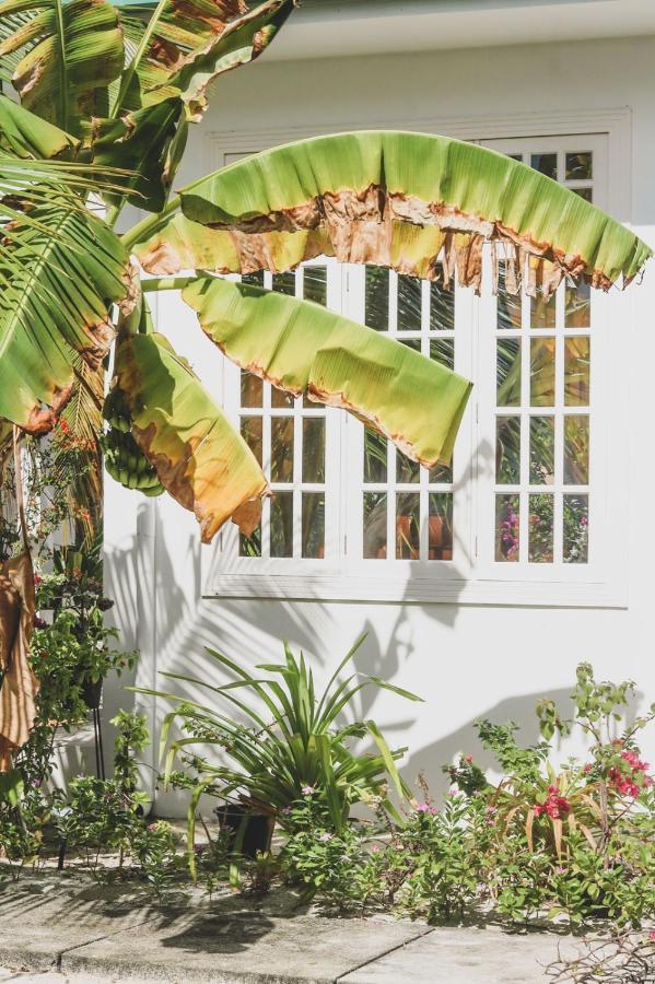 Fiyala Homestay Addu City Exteriör bild