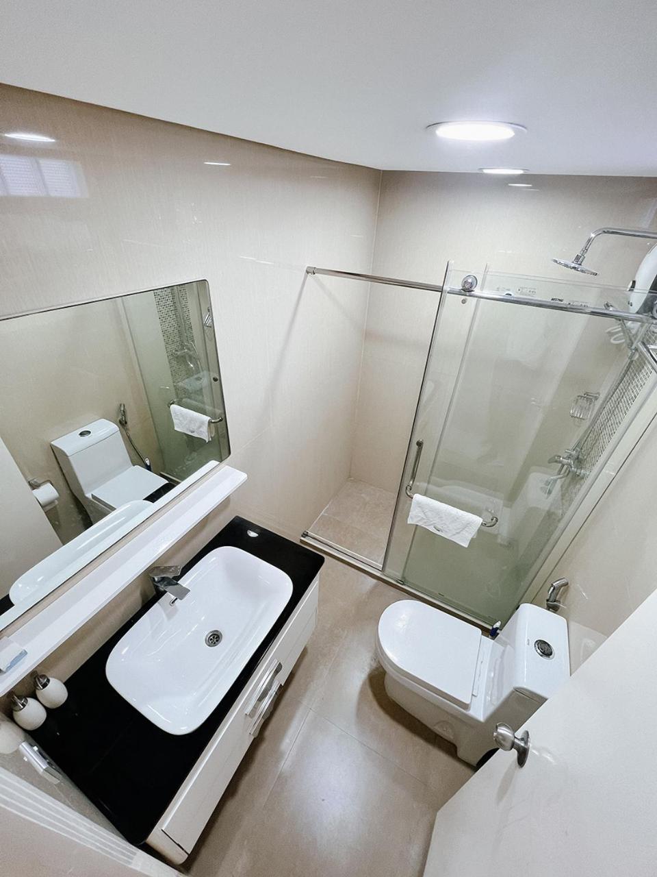Fiyala Homestay Addu City Exteriör bild